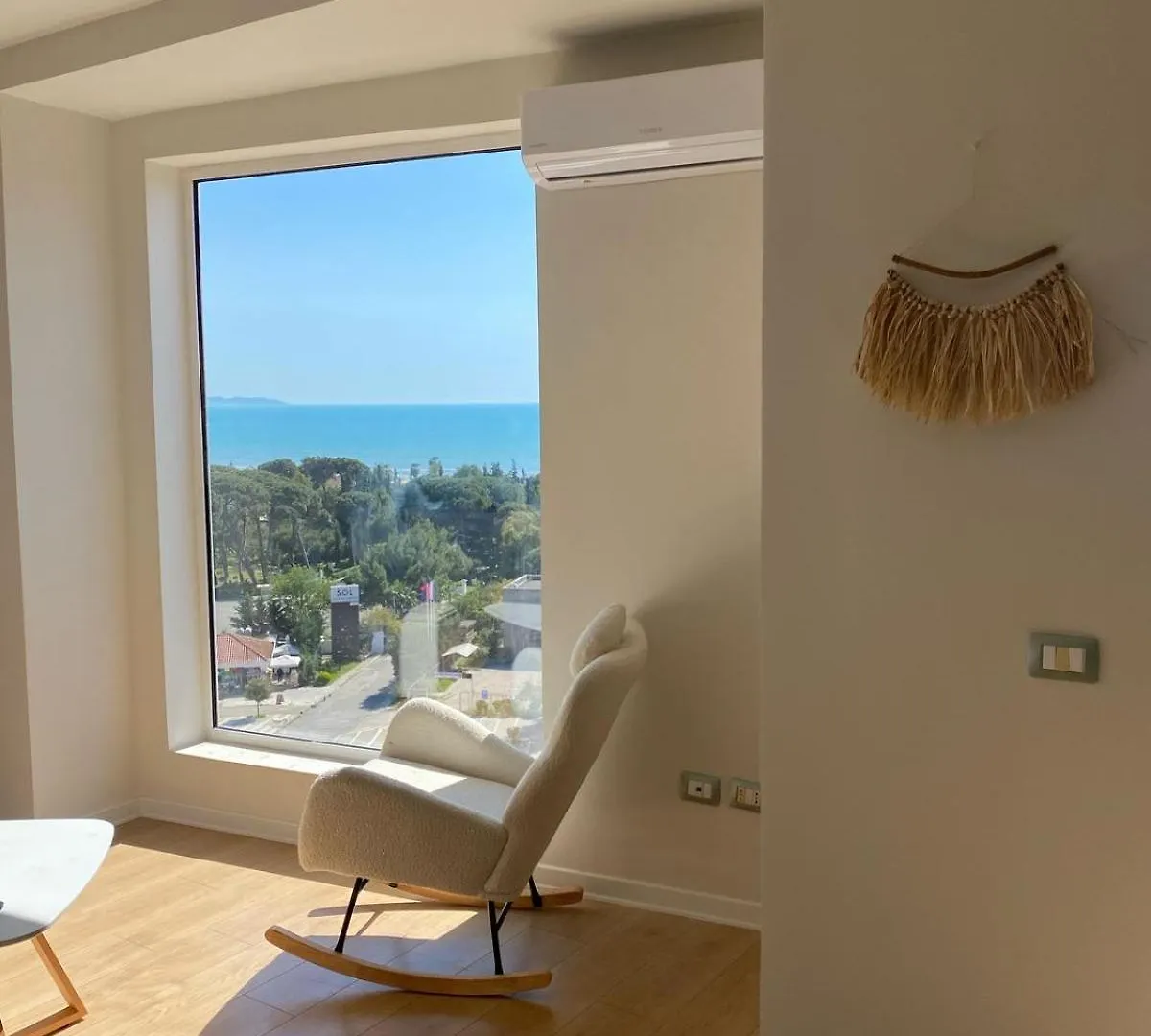 Bluesol Apartments Durrës 0*,